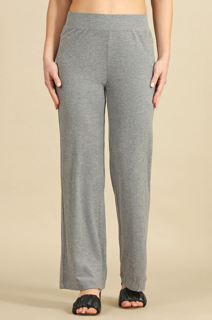 Grey Solid Straight Fit Pants With Slip On Closure — photo 2