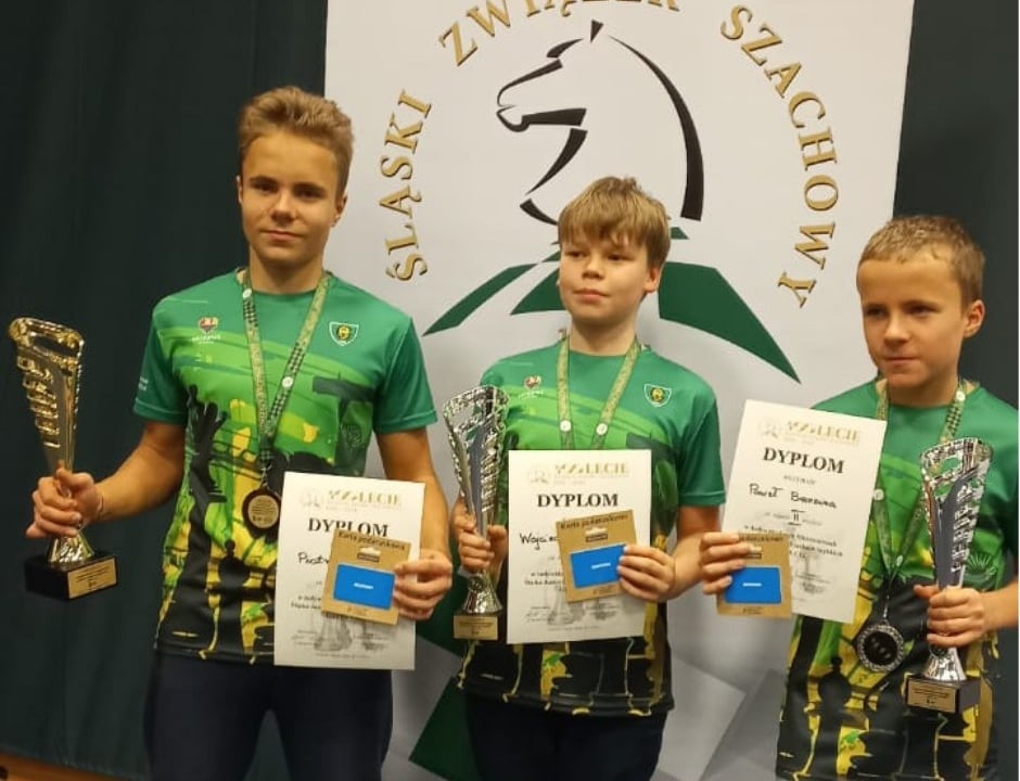 z-sukcesami-podczas-indywidualnych-mistrzostw-slaska-juniorow-001