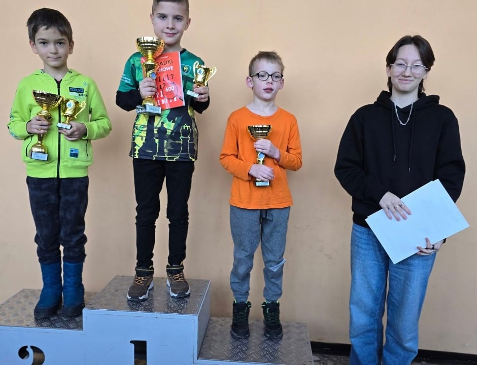 iii-zimowy-festiwal-szachowy-w-czeladzi-007