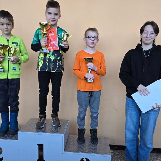 iii-zimowy-festiwal-szachowy-w-czeladzi-007