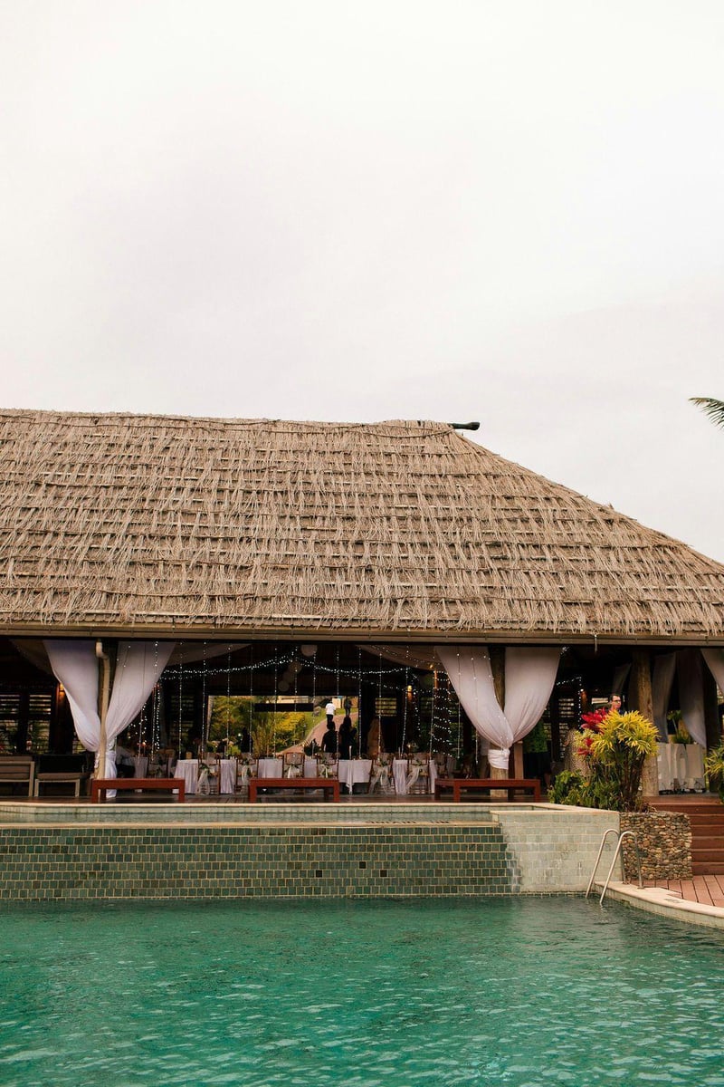 Outrigger-Fiji-Beach-Resort-Wedding_0122.jpg