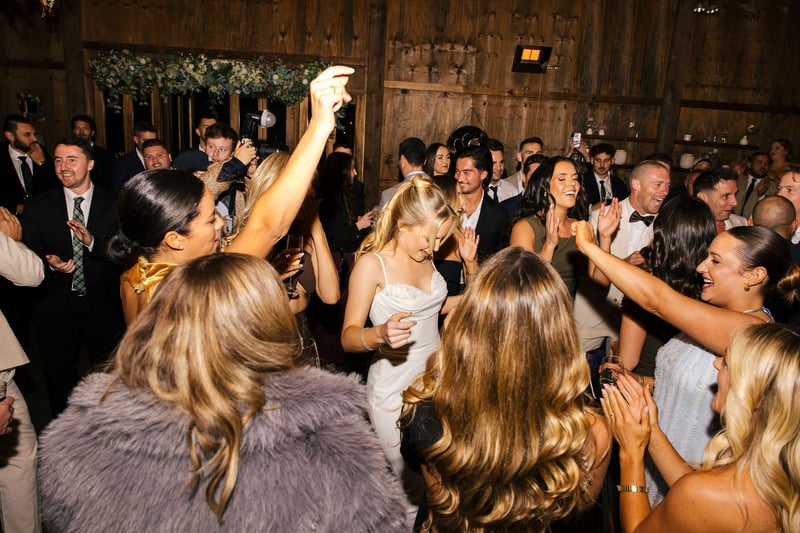 Barn and Co Wedding547