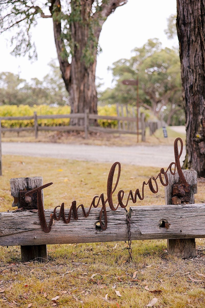 Mornington-Peninsula-Wedding-Photographer-Tanglewood-Estate_0301_2024-05-16-235537_zfkc.jpg