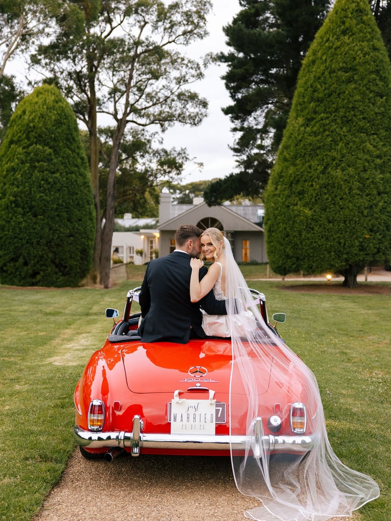Wedding Photographer at Lancemore Lindenderry Red Hill Madeleine Josh784