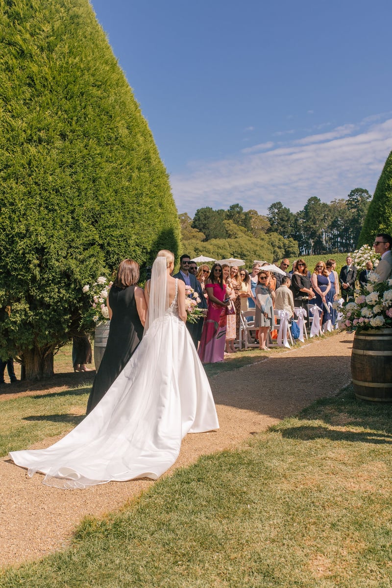 Wedding Photographer at Lancemore Lindenderry Red Hill Madeleine Josh244