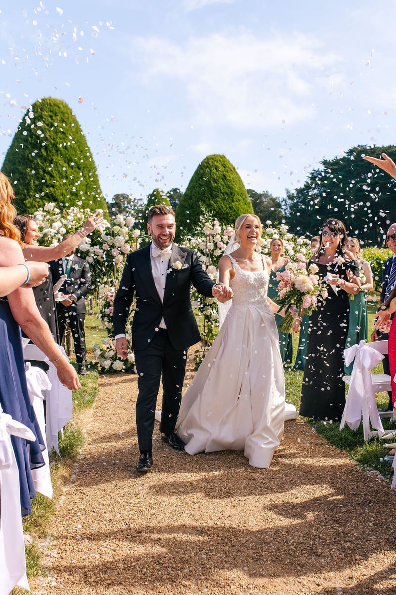 Wedding Photographer at Lancemore Lindenderry Red Hill Madeleine Josh369