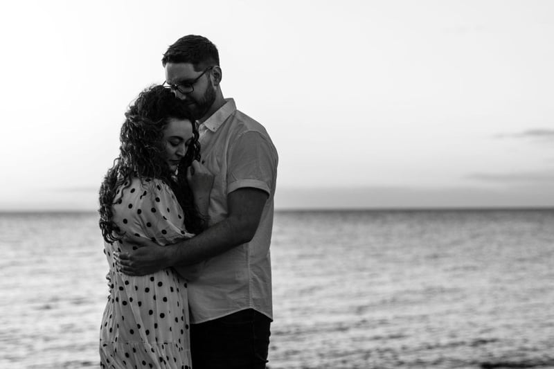 Couples-and-engagement-photography-sessions-near-Melbourne_0026.jpg