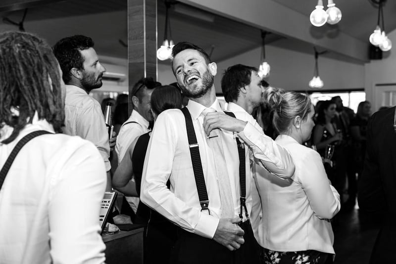 MORNINGTON-PENINSULA-WEDDING-PHOTOGRAPHER-–-STILLWATER-AT-CRITTENDEN_0091.jpg