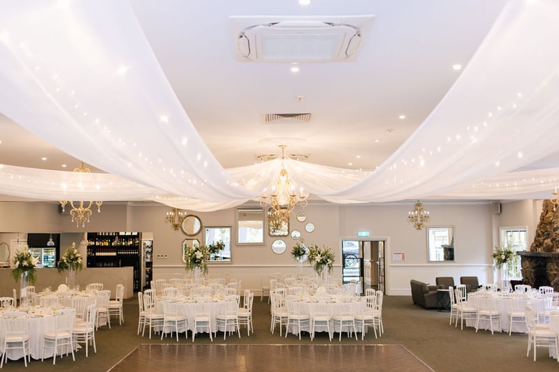 Dandenong Ranges Wedding at Tatra Receptions008