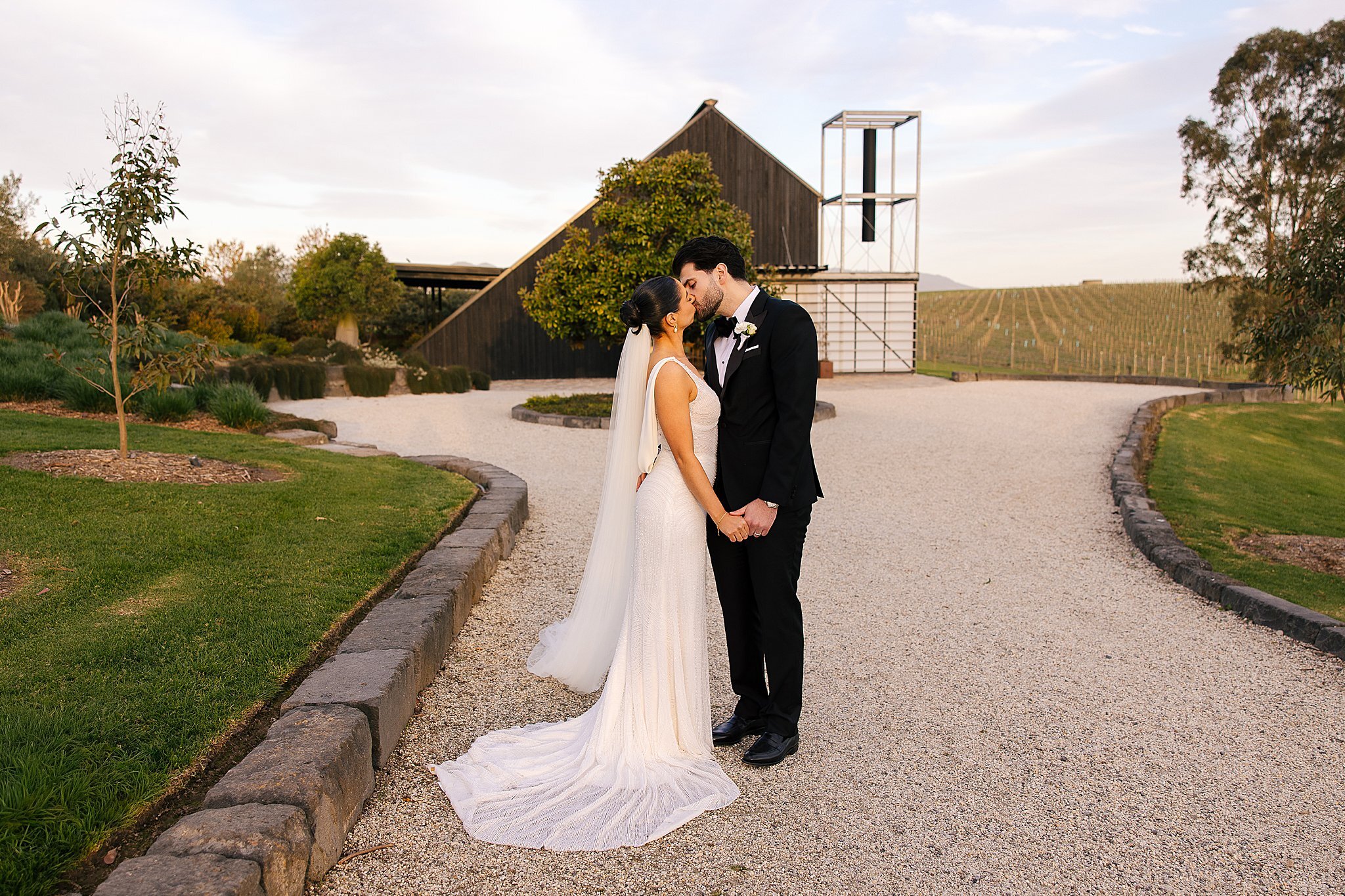 Zonzo Estate Cover 0001