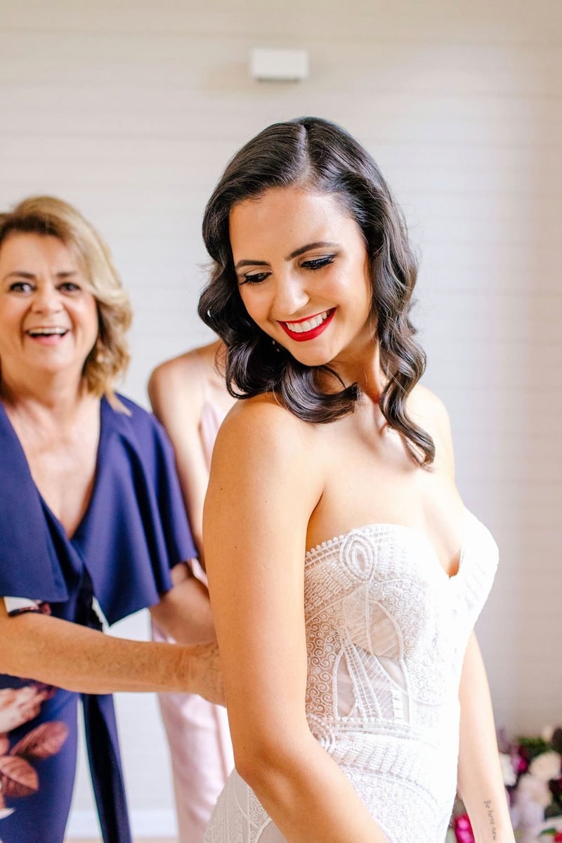 MORNINGTON-PENINSULA-WEDDING-PHOTOGRAPHER-–-STILLWATER-AT-CRITTENDEN_0019.jpg