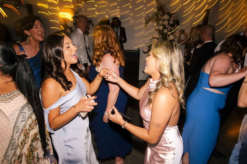 Wedding Photographer at Lancemore Lindenderry Red Hill Madeleine Josh868