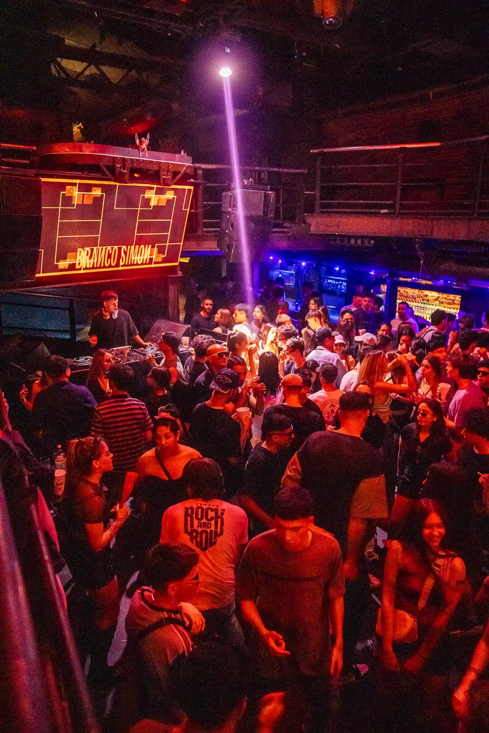 carousel-gallery-image-3