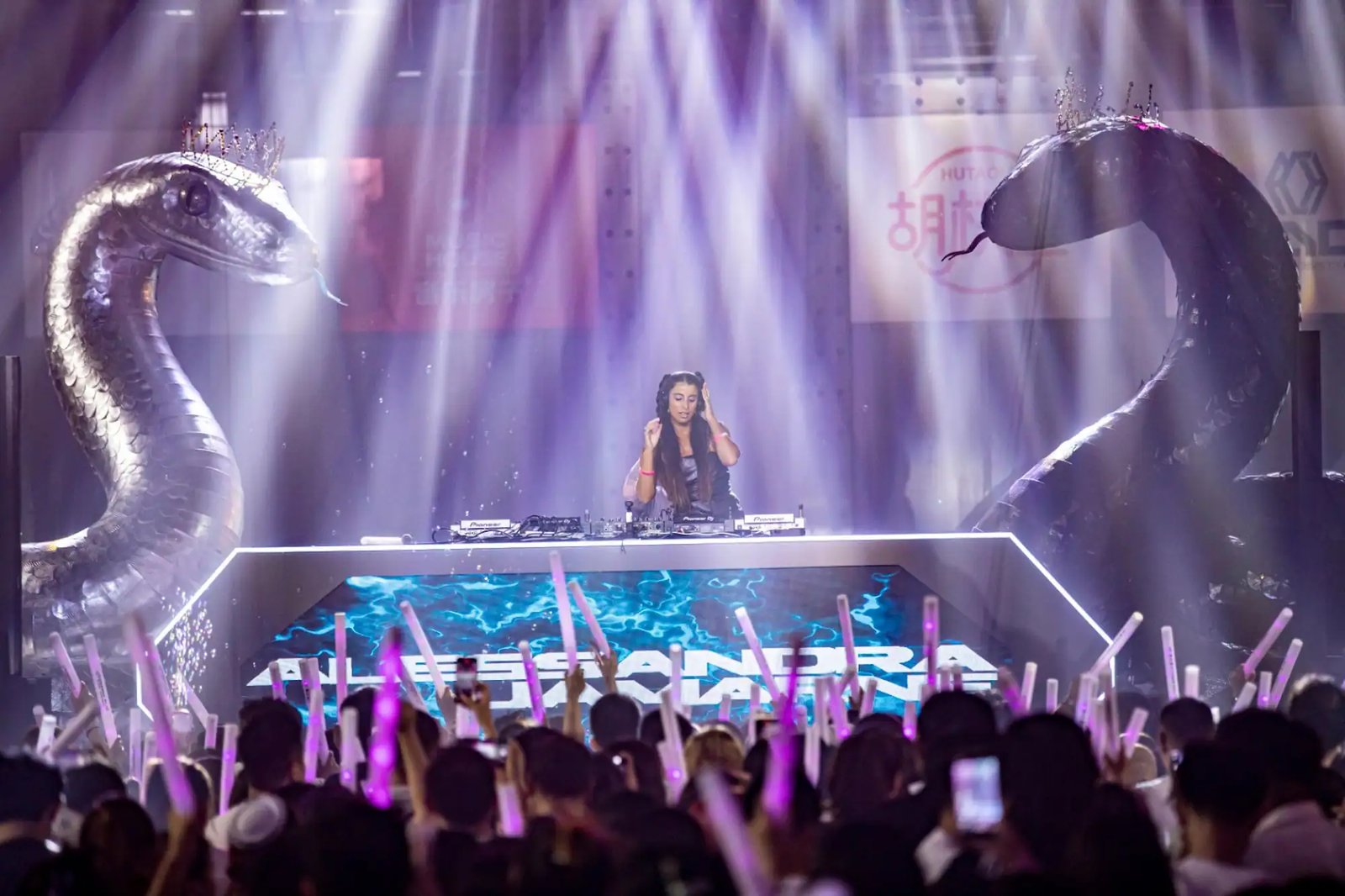 parallax-gallery-image-6