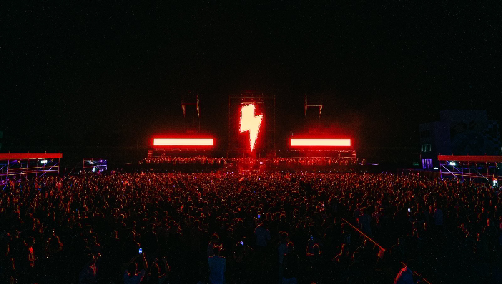 carousel-gallery-image-4