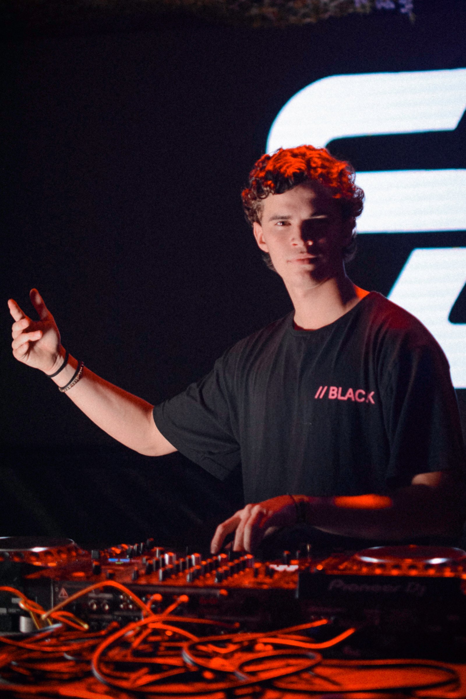 parallax-gallery-image-6