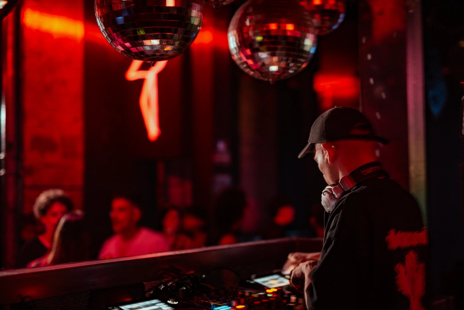 parallax-gallery-image-0