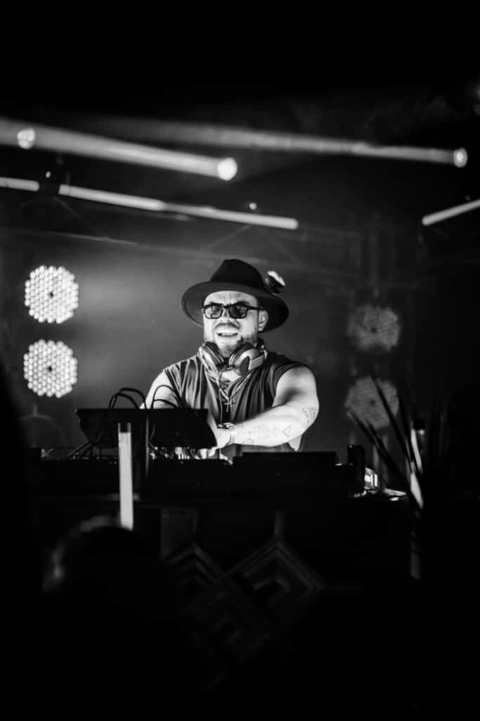 DANNY KHAS — foto 4