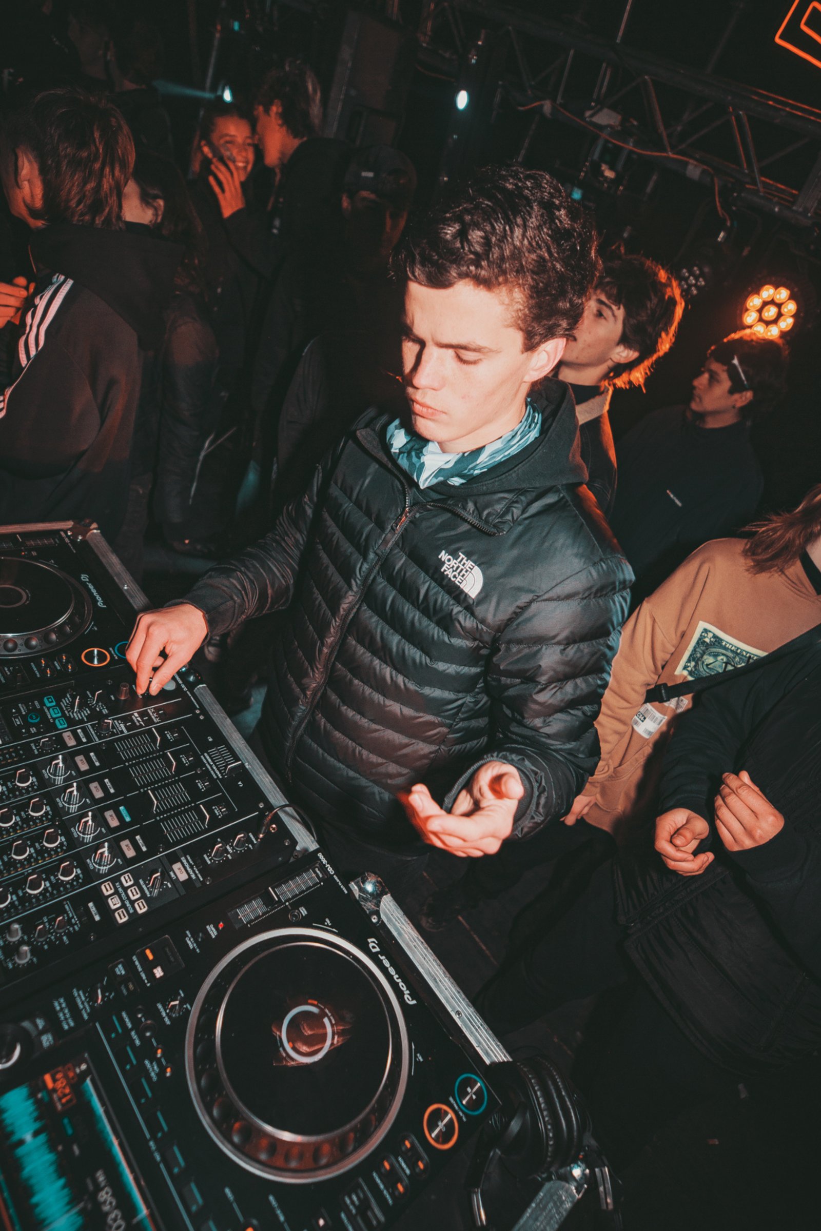 parallax-gallery-image-8