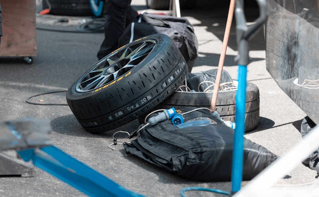 Flat Tire Near Me: How to Find Safe, Fast Repair or Replacement Options