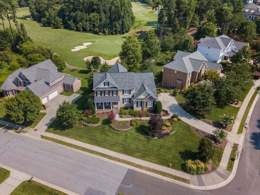 Image describing Top 7 Best Golf Course Community Homes for Sale 2026?