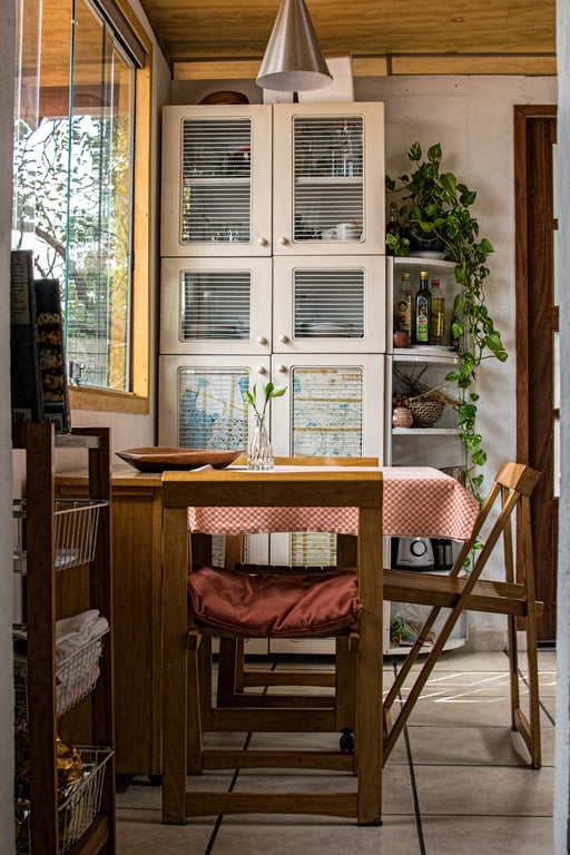 professional house cleaning kitchen