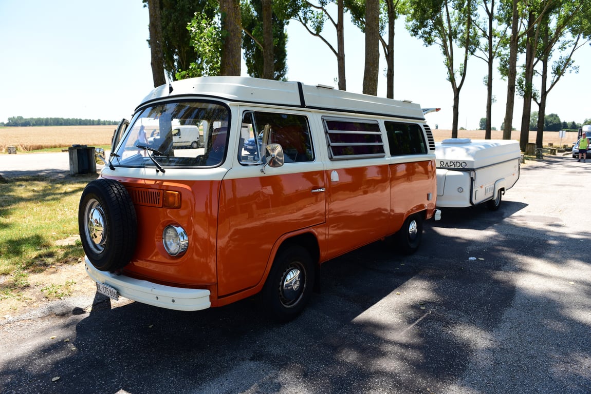 folding camper trailer