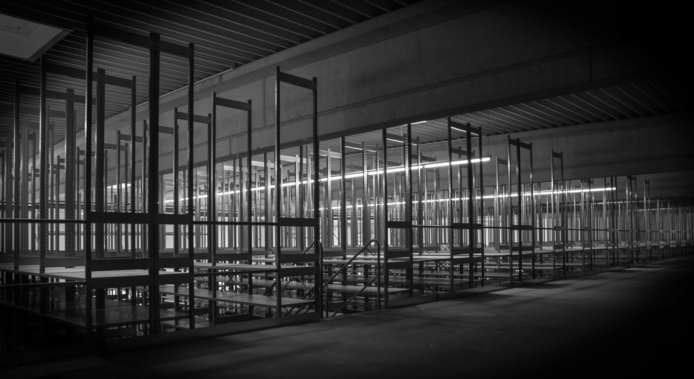 warehouse pallet racking
