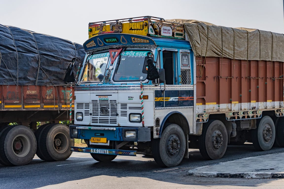 Semi Truck AC Repair Near Me: How to Find a Reliable Heavy-Duty Service Shop