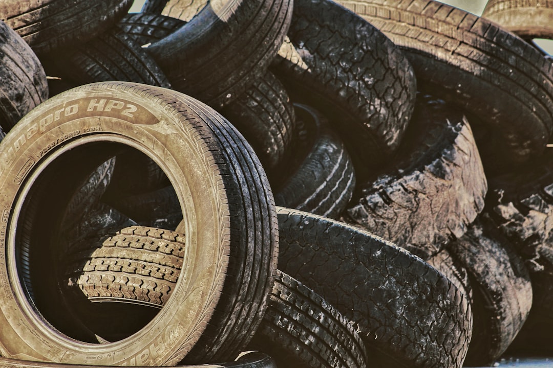 Load Range Tire Chart: Match Tire Capacity to Your Vehicle’s Needs