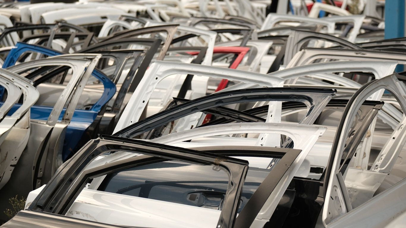 Bumper Replacement Cost: What Parts, Paint, and Labor Really Add Up To