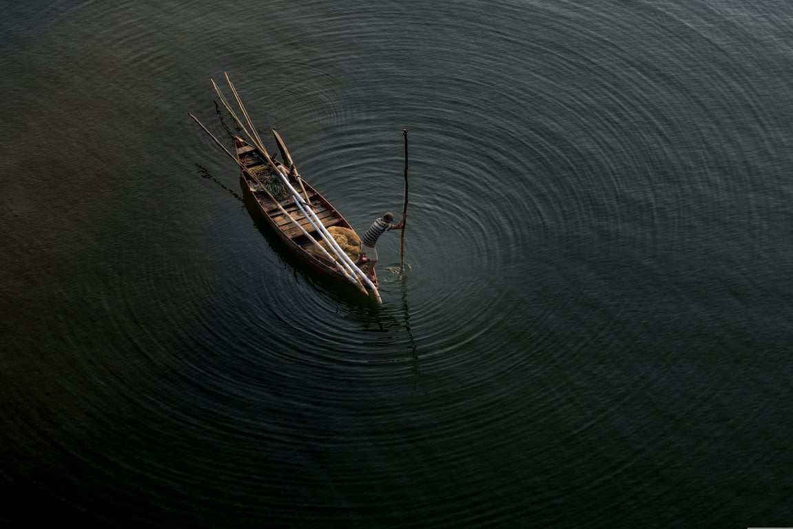 aluminum fishing boat