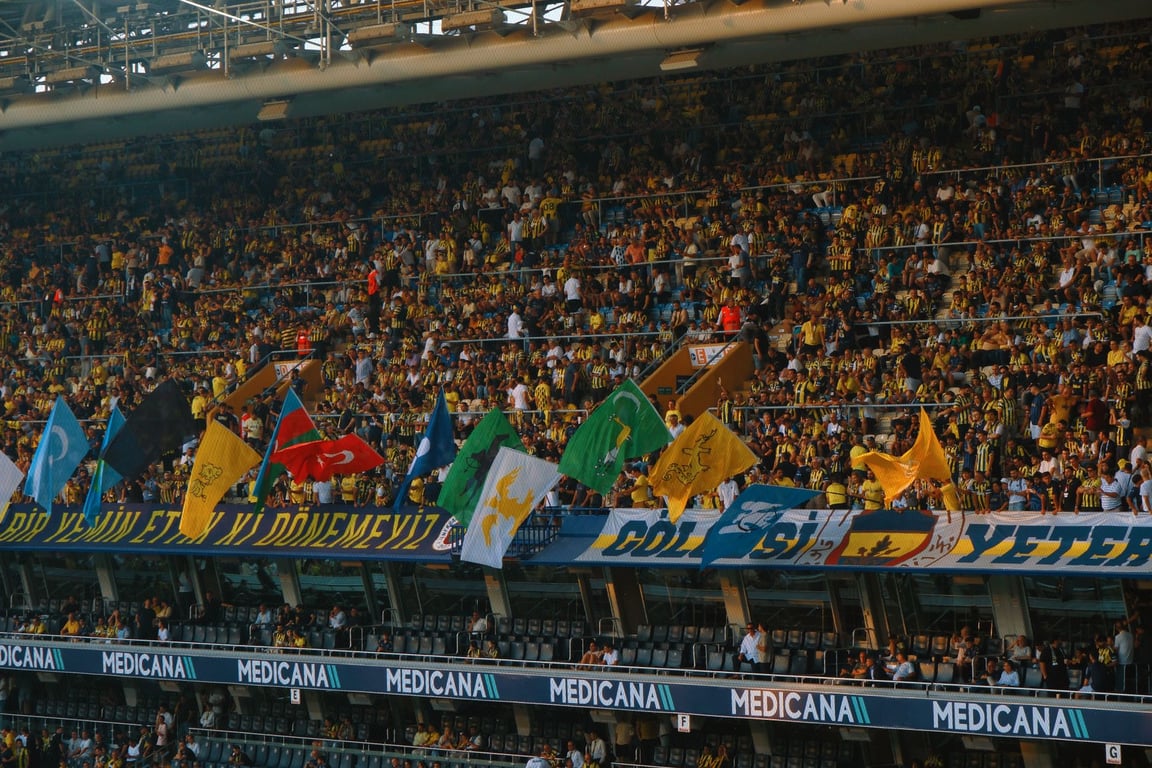 Football Match Days in MLS: A Fan’s Guide to the Full Stadium Experience