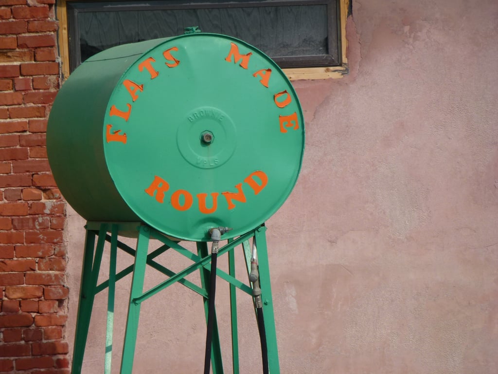 Route 66 roadside attractions
