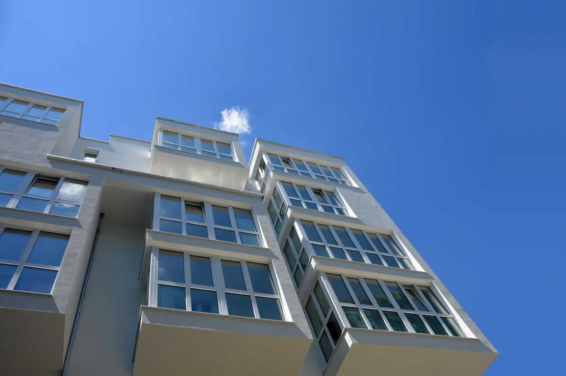 Residential Window Cleaning: What Professional Service Should Include