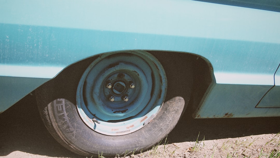 How to Sell My Old Car: Use Tire Condition to Set a Fair Asking Price
