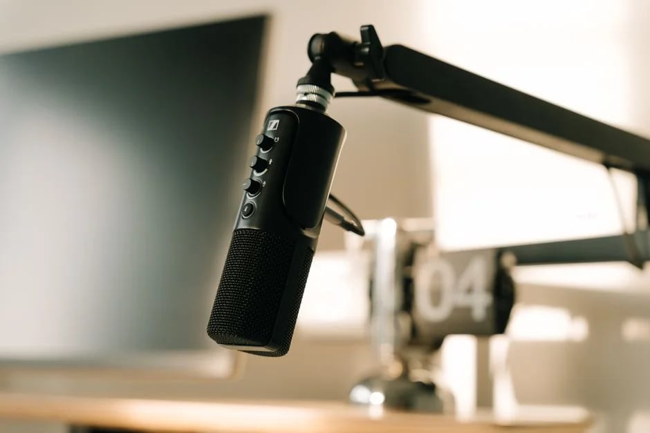 Image describing How to Pick the Best Mic + Boom Arm in 2026 (Fast)