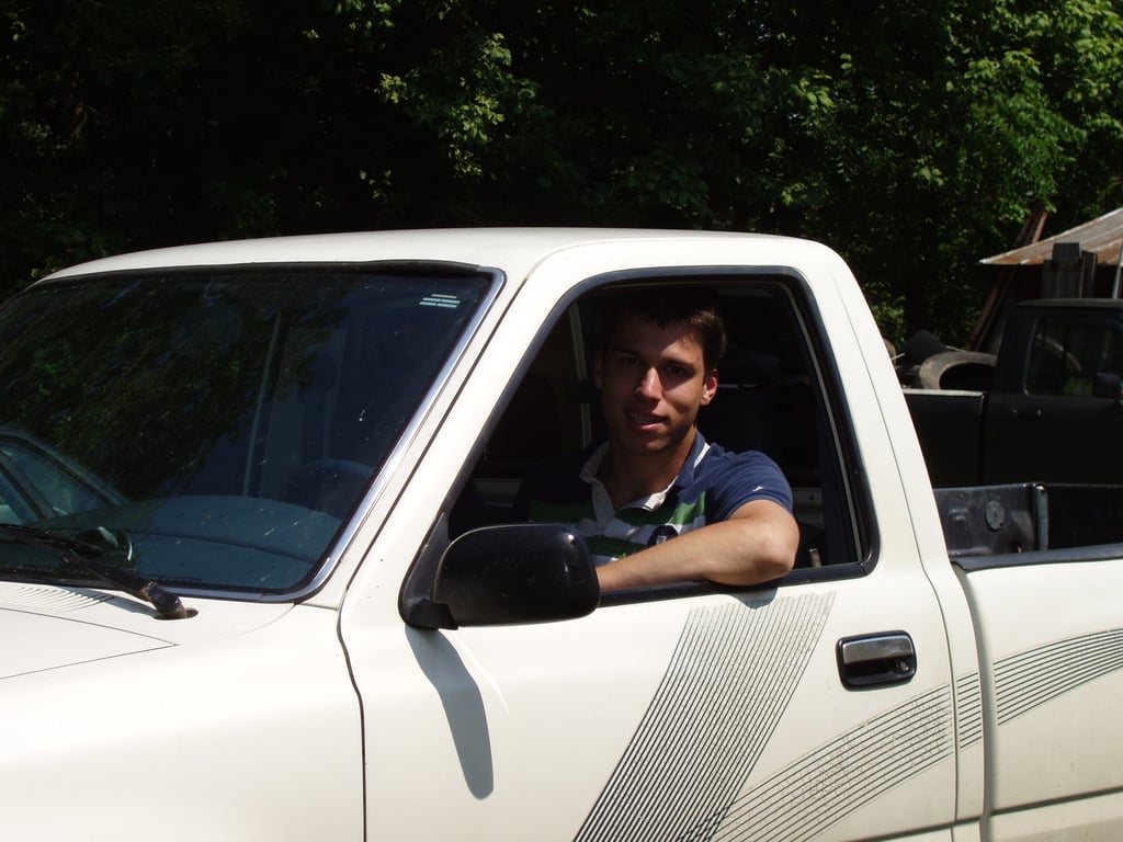 pickup truck towing travel trailer