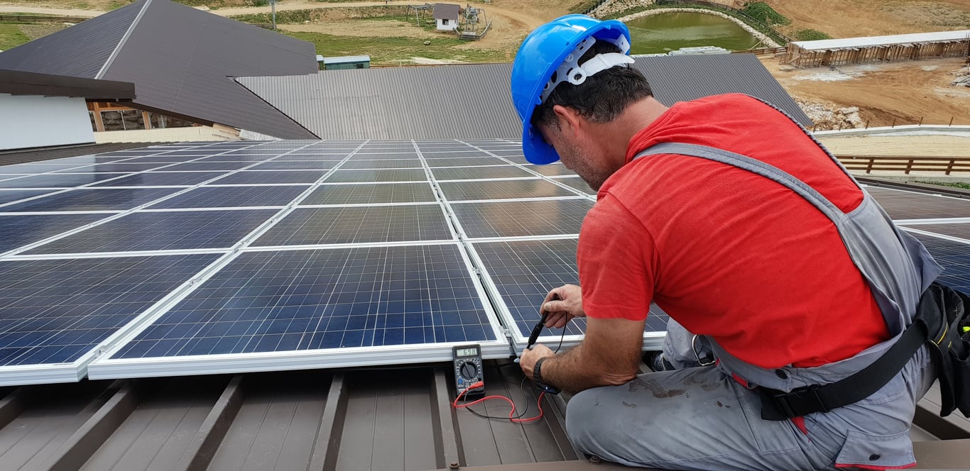 furnace installation technician