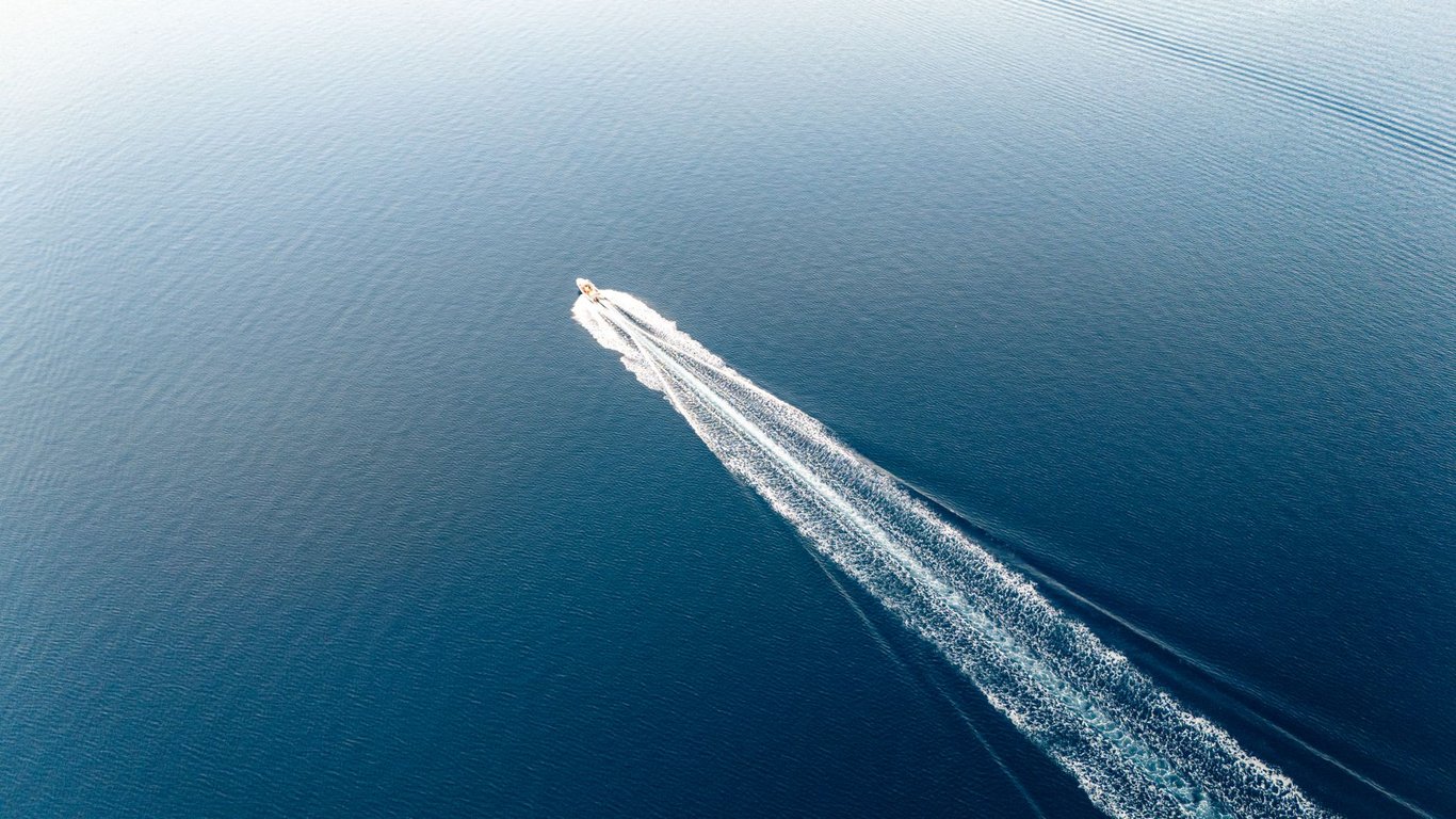 Best Wakeboard Boat: How to Choose for Wake Quality, Budget, and Ownership Costs
