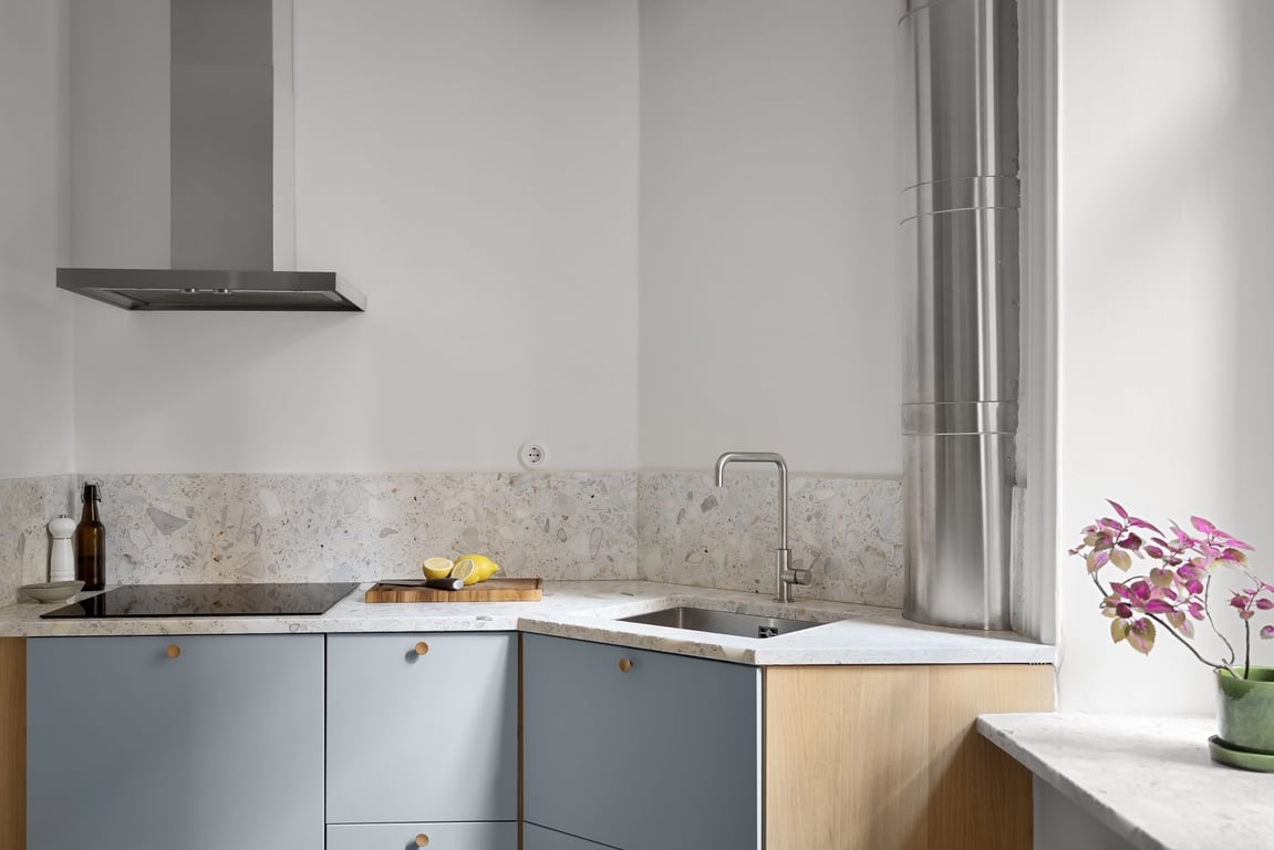 Budget Kitchen Renovation: Where to Save and Where Not to Cut Corners