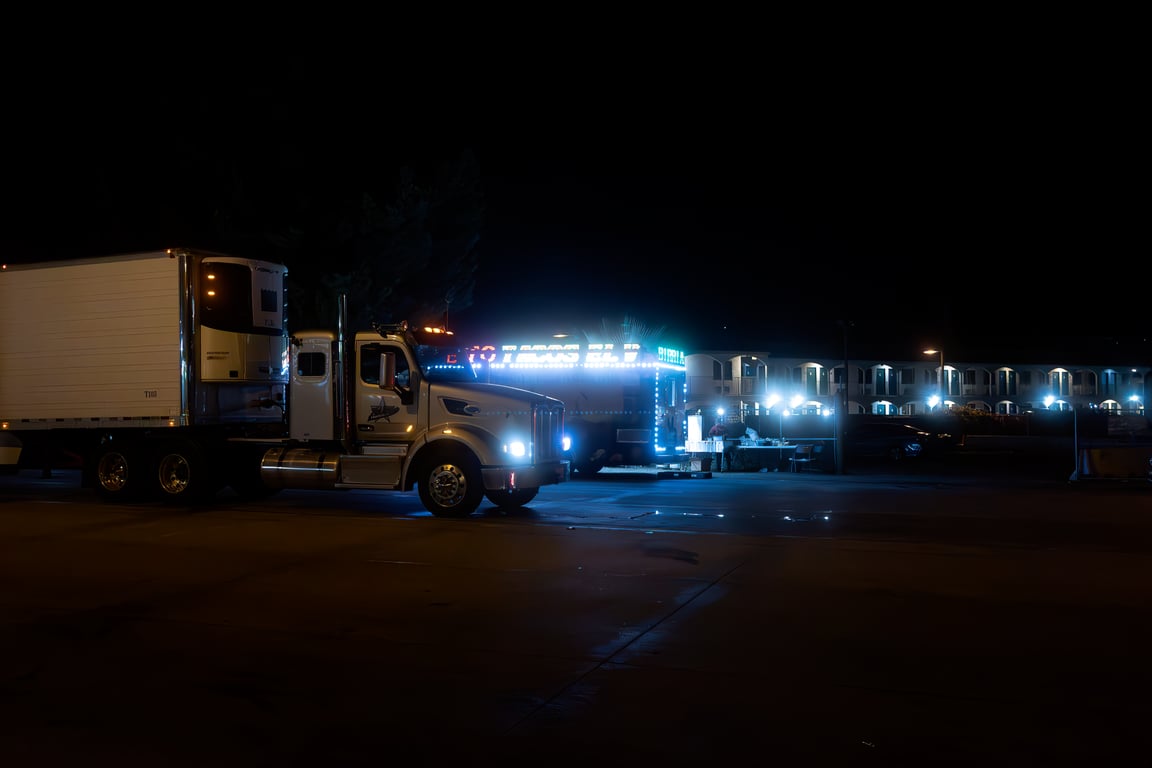 commercial truck fleet