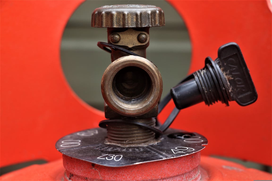 propane generator cylinders