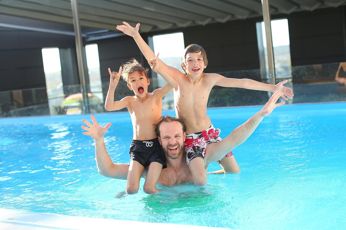 swimming pool pump equipment