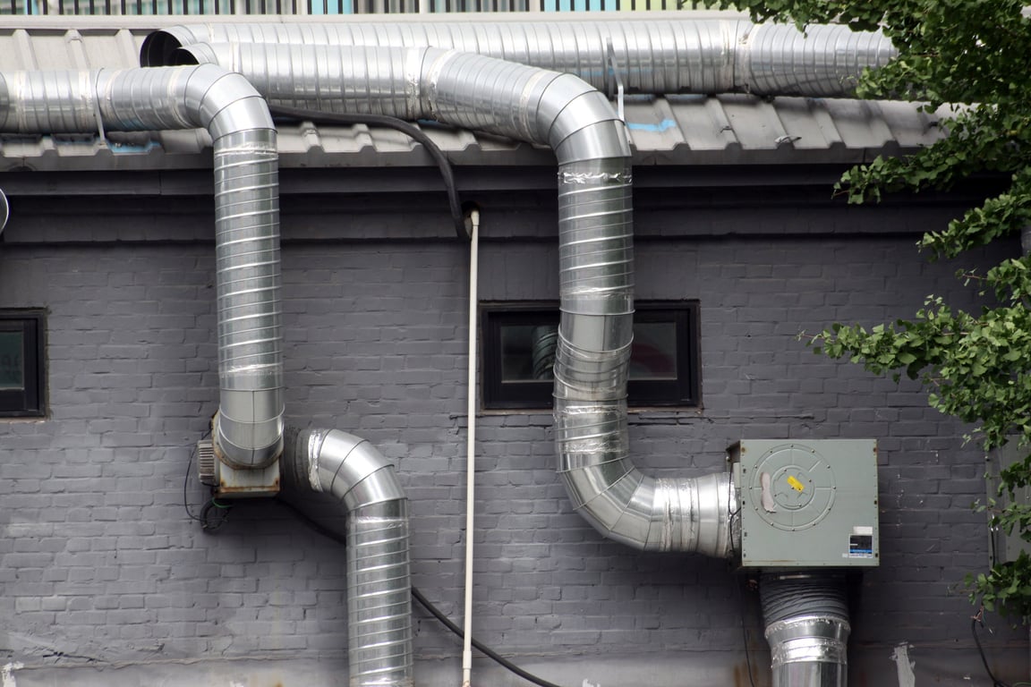 gas water heater vent pipe