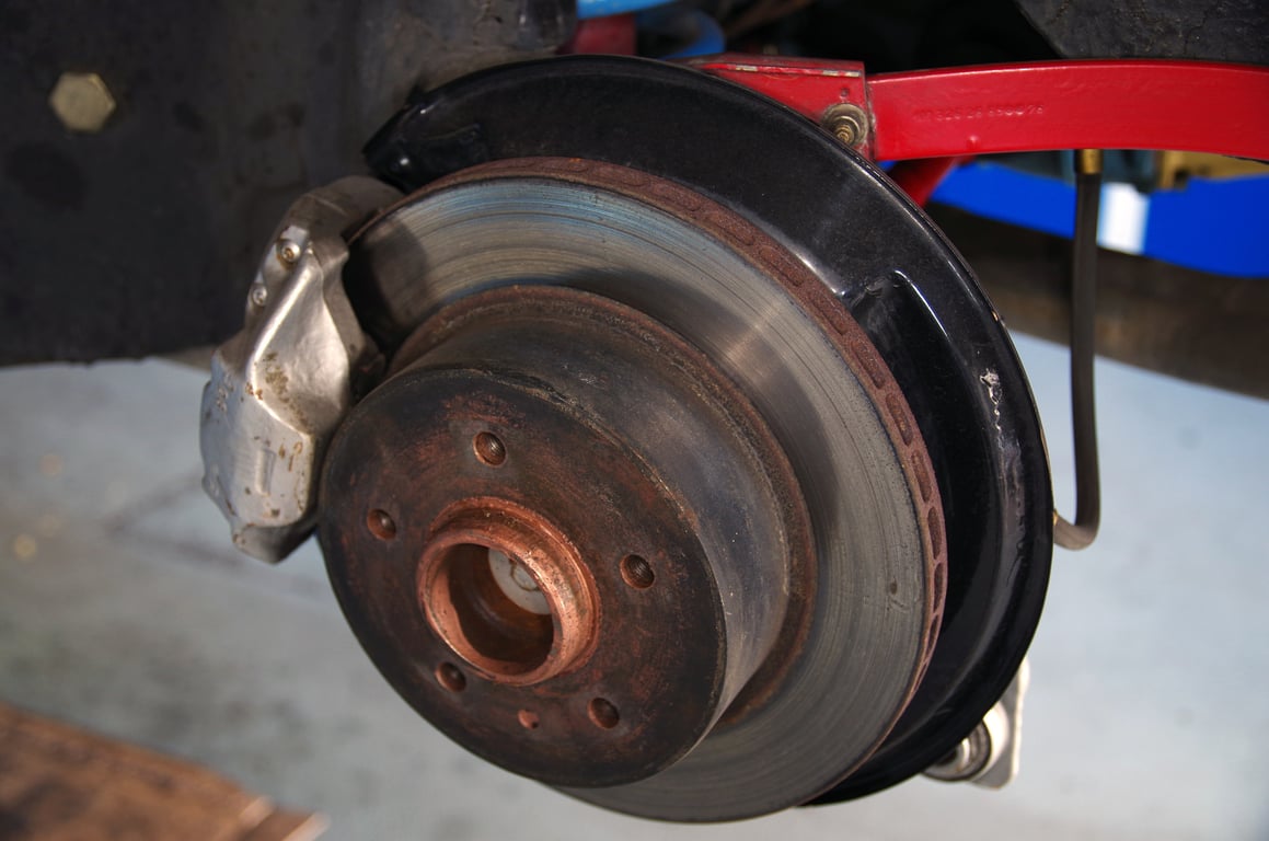 mobile brake repair technician