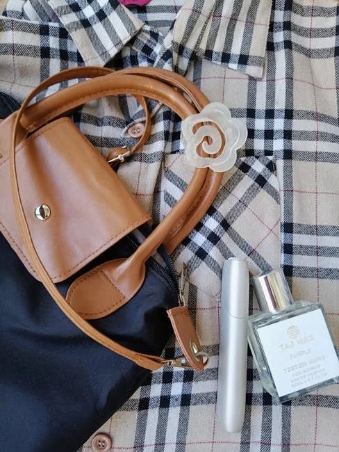 Image describing 10 Ways to Score the Best Designer Deals Now!