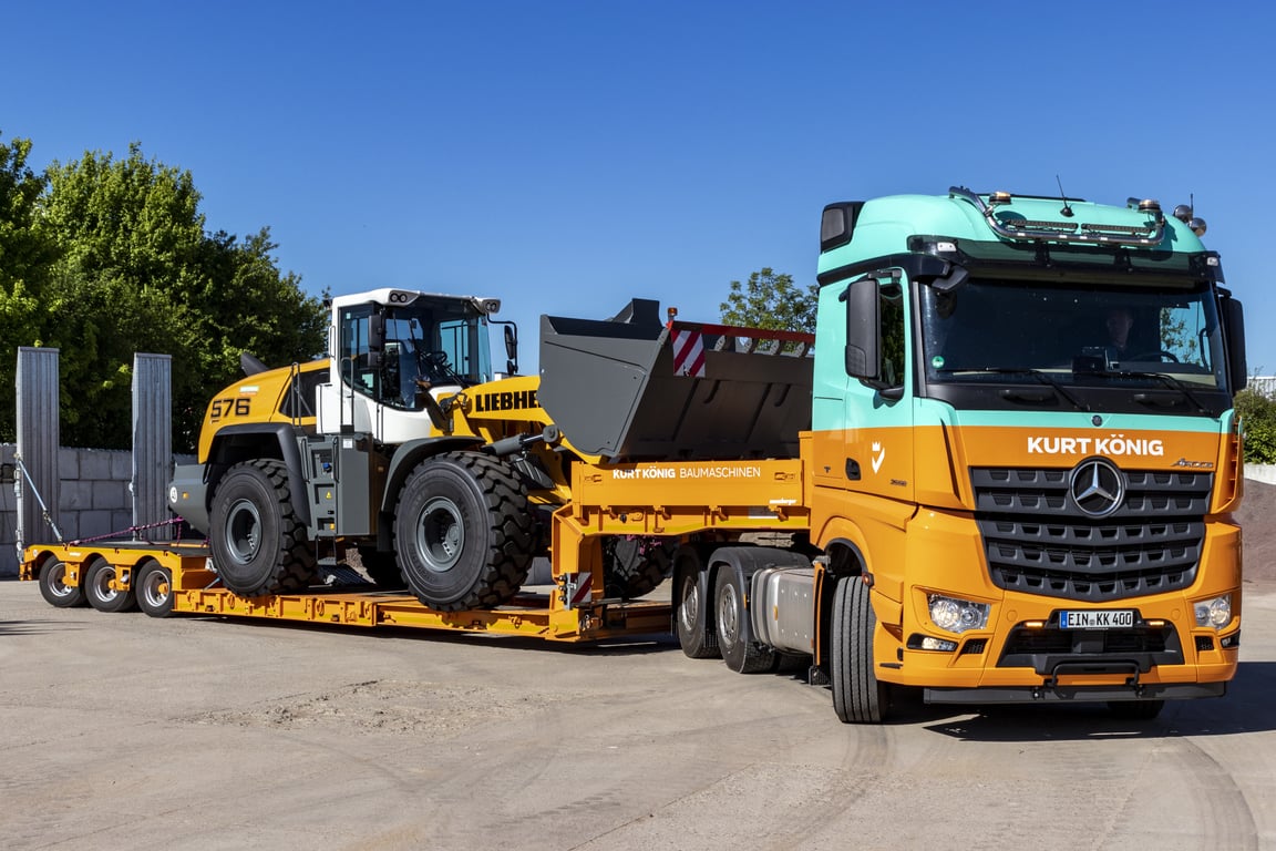 compact backhoe loader