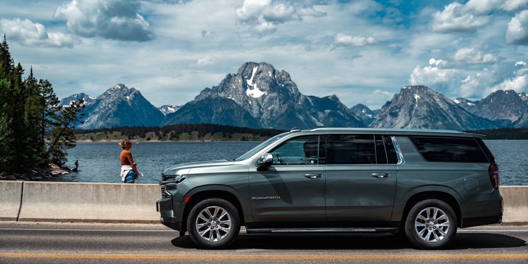 Best All-Season Grand Touring Tires: How to Choose for Quiet Comfort and Confident Handling