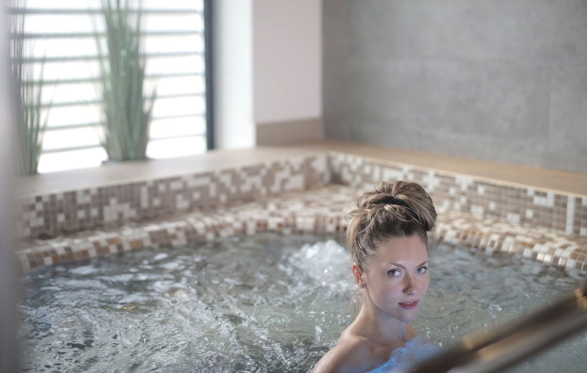 Sundance Spas Near Me: How to Choose the Right Local Dealer